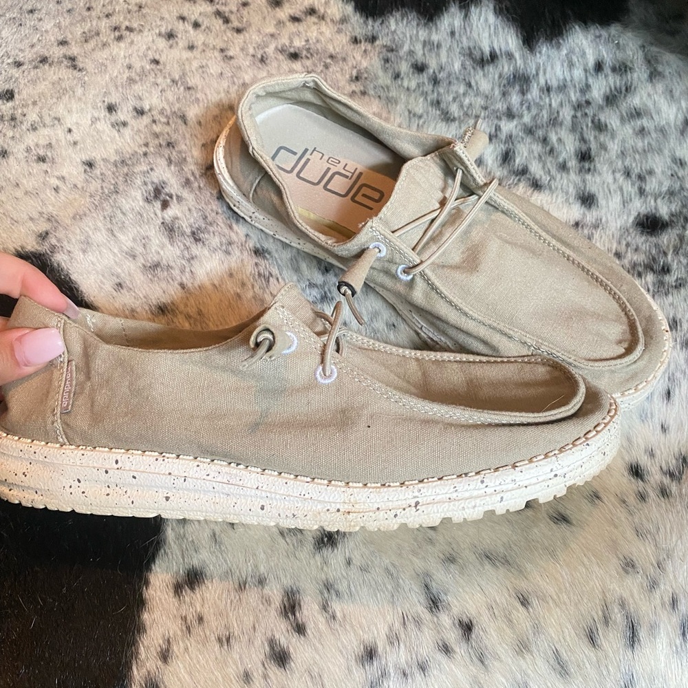 Hey Dude Women Shoes